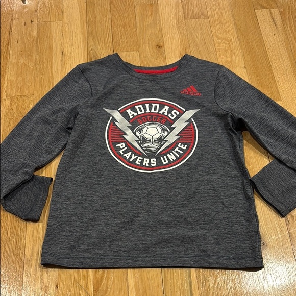 Adidas Boys Gray Soccer Shirt Size 6 - Picture 1 of 4
